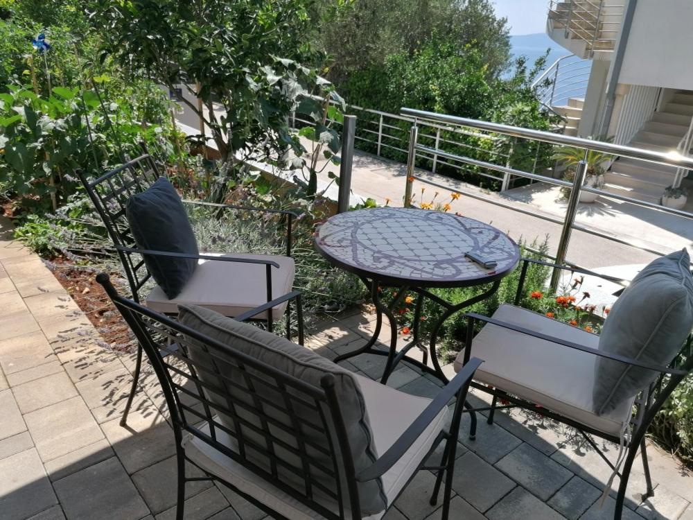 פודגורה Apartmani Marinovic מראה חיצוני תמונה