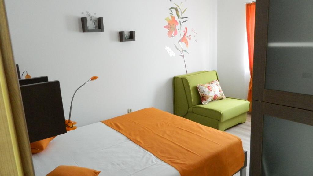 פודגורה Apartmani Marinovic מראה חיצוני תמונה