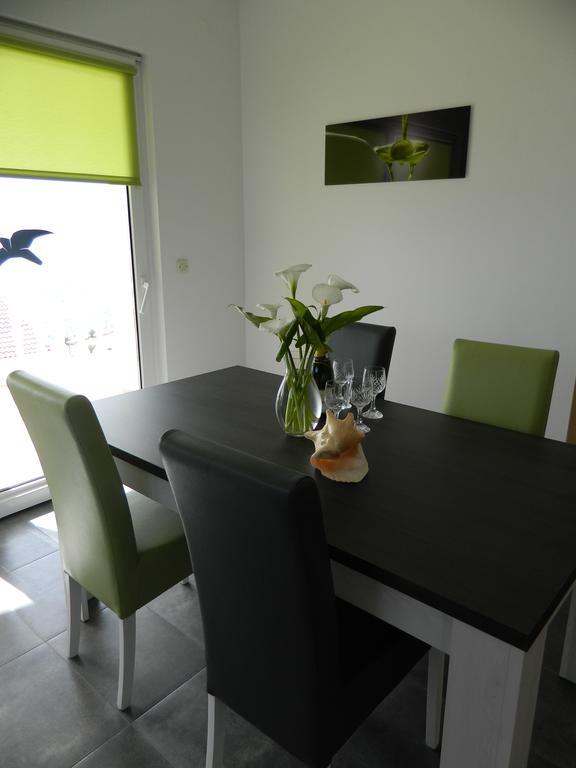פודגורה Apartmani Marinovic מראה חיצוני תמונה