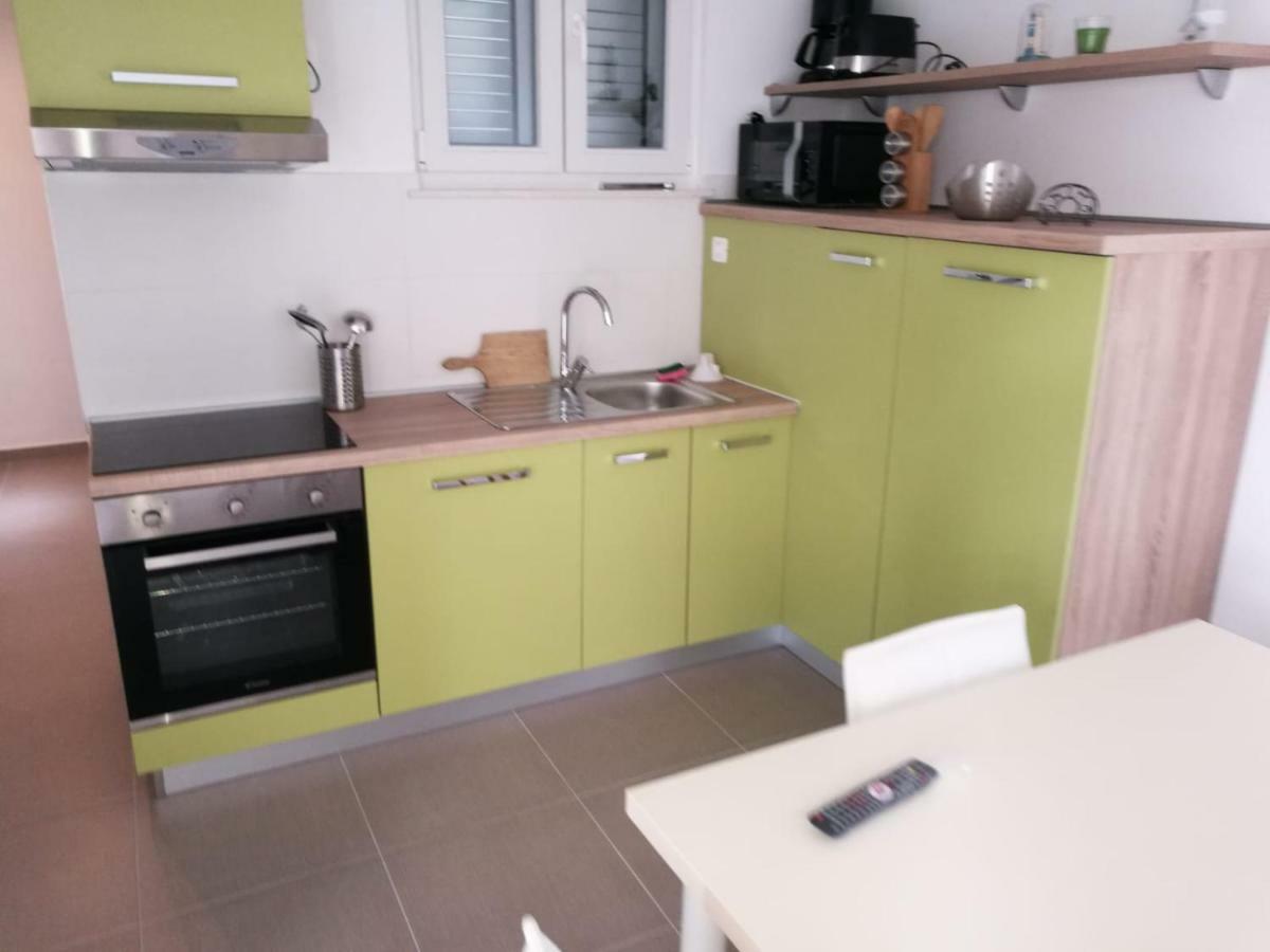 פודגורה Apartmani Marinovic מראה חיצוני תמונה