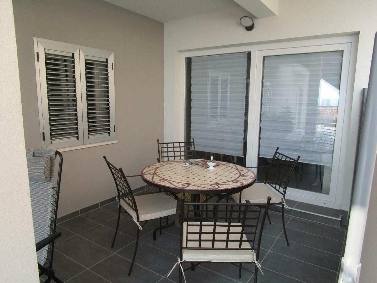 פודגורה Apartmani Marinovic מראה חיצוני תמונה