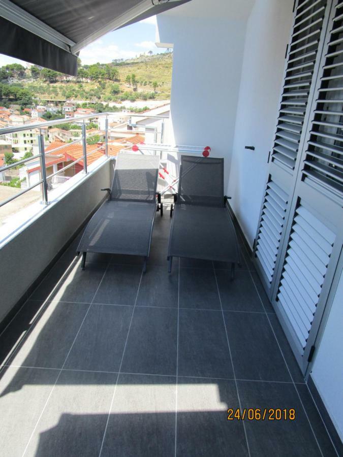 פודגורה Apartmani Marinovic מראה חיצוני תמונה
