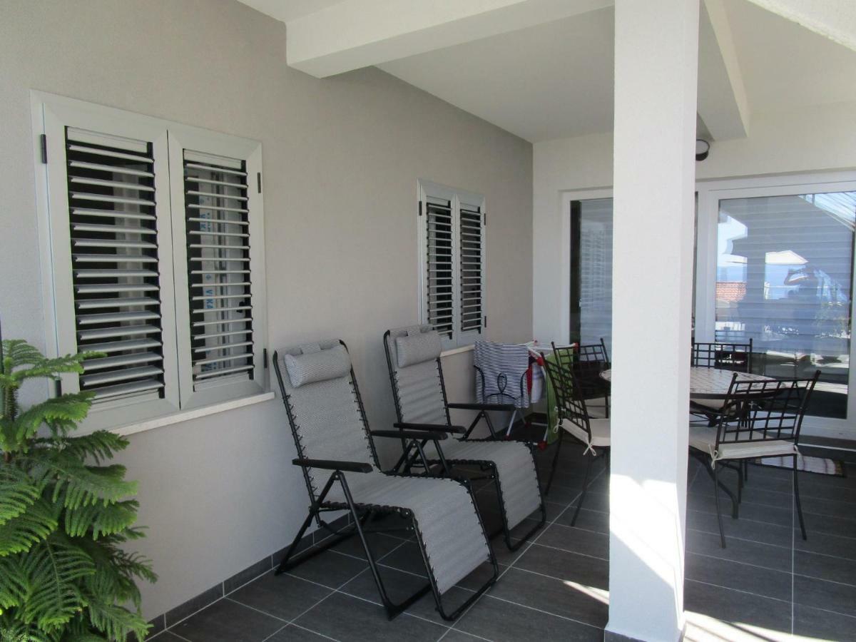 פודגורה Apartmani Marinovic מראה חיצוני תמונה