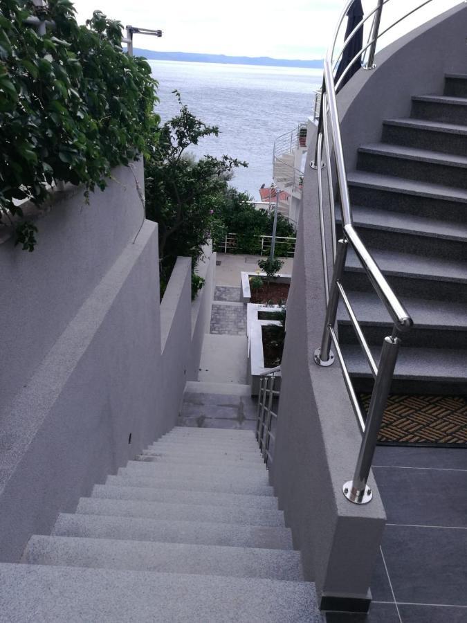 פודגורה Apartmani Marinovic מראה חיצוני תמונה