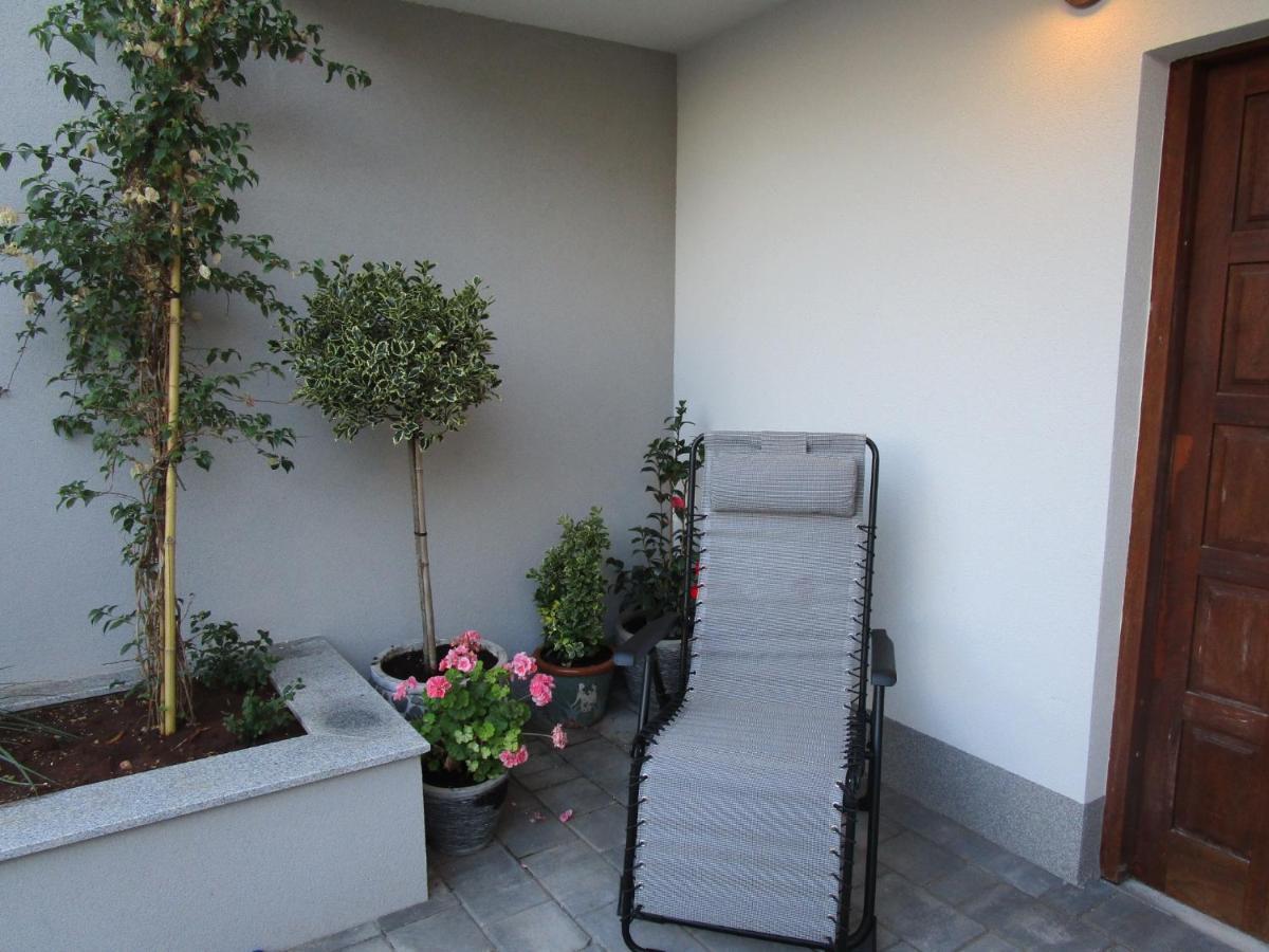 פודגורה Apartmani Marinovic מראה חיצוני תמונה